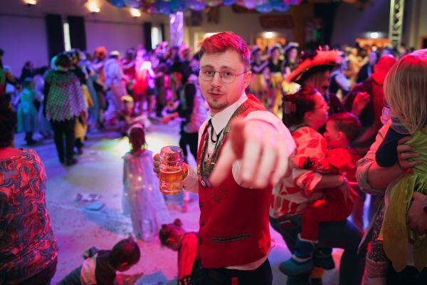 2026-02-14-rkg-kinderfasching-0854116E61B-A534-792A-784B-DEF53758F2F8.jpg