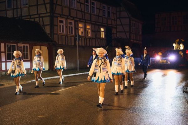mittel-2025-11-15-rkg-karnevalseroeffnung-lg-0332BD30A47-754E-C4A2-2874-8CE4B2EC33A6.jpeg