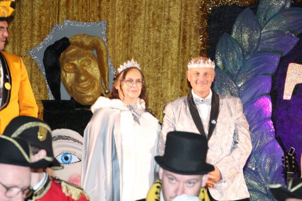 2024-11-16-karnevalseroeffnung-448AD20D3C-F9DD-4DB7-BD75-ED21EF93501B.jpg